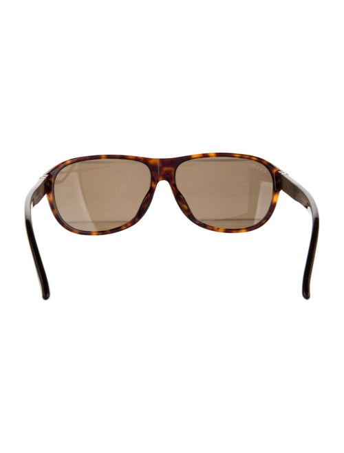 Gucci Round Tinted Sunglasses