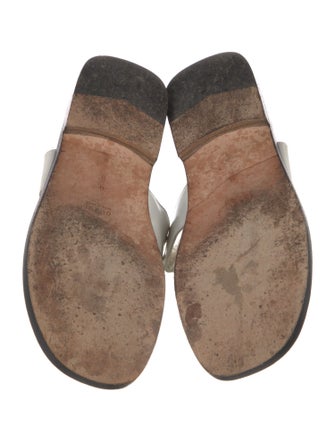 Gucci Leather Flip Flops