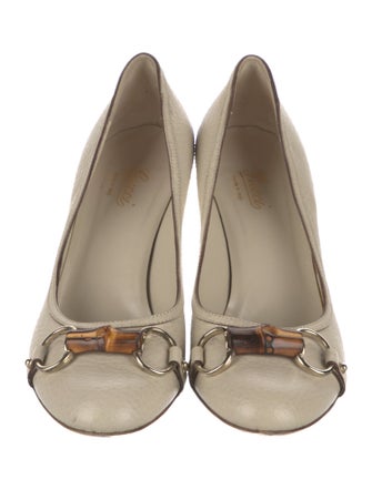 Gucci Horsebit Accent Leather Pumps