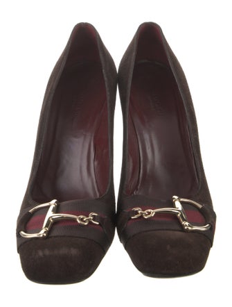 Gucci Horsebit Accent Suede Pumps