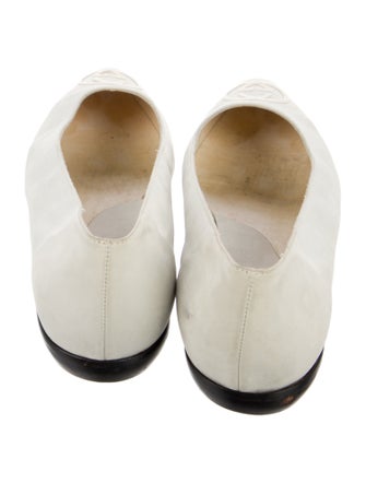 Gucci Interlocking G Logo Suede Ballet Flats