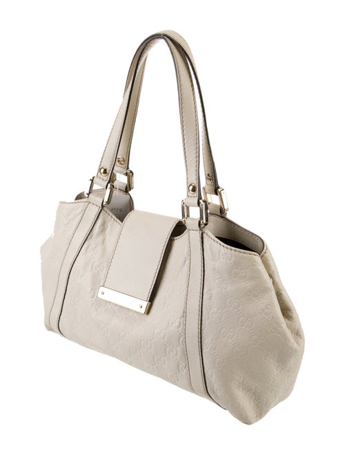 Gucci GG Signature New Ladies Small