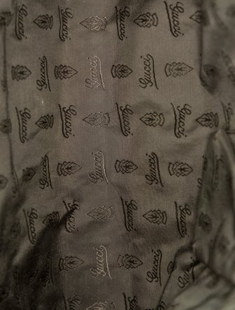 Gucci GG Signature New Ladies Small