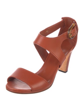 Gucci Bamboo Accent Leather Sandals