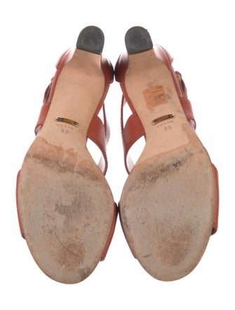 Gucci Bamboo Accent Leather Sandals