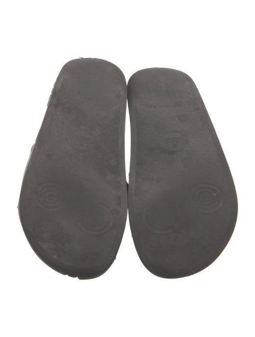 Gucci GG Supreme Slides