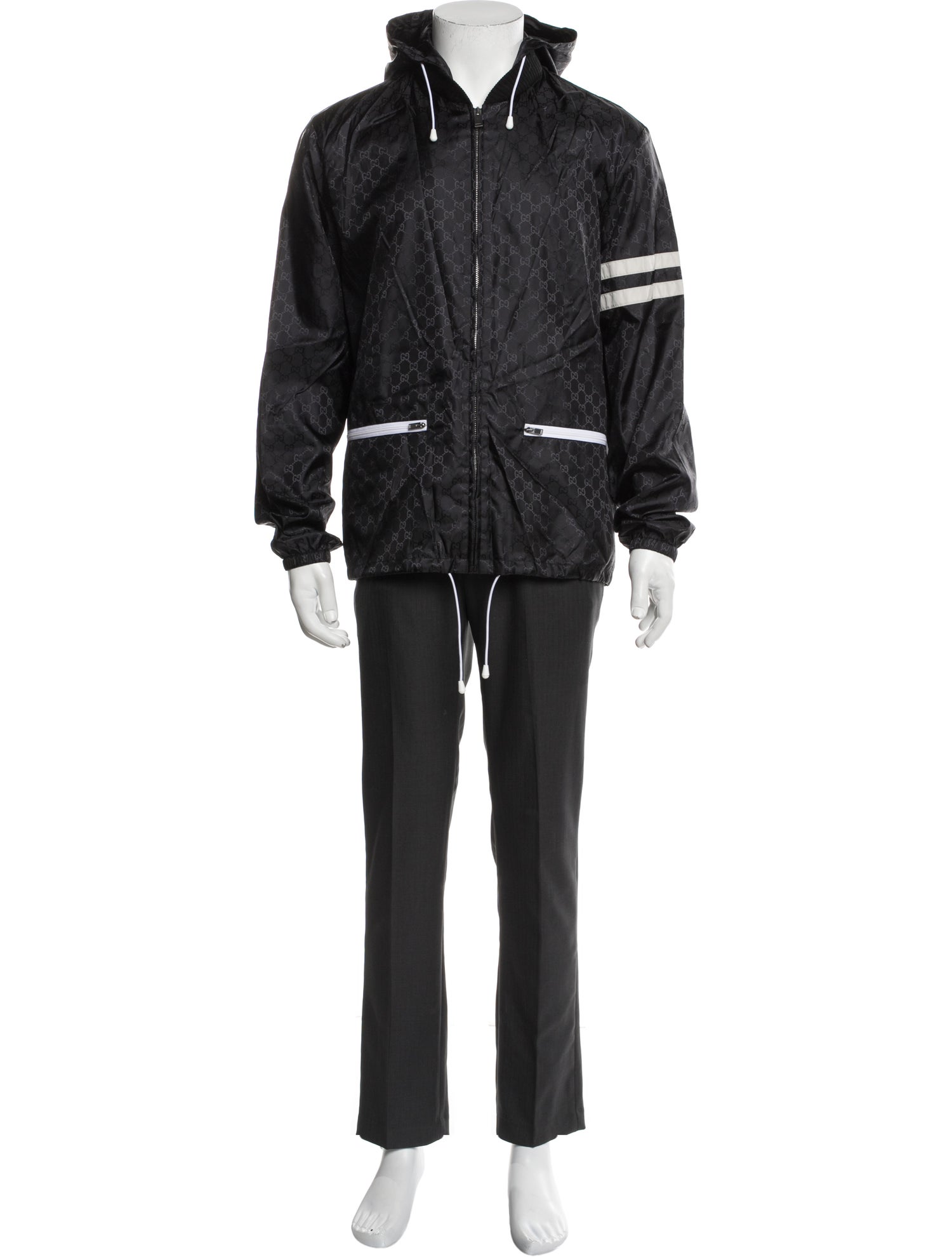 【新品タグ付き】Fear of God Hooded Raincoat 4d815e22ca48eaef3c6e32c965029f