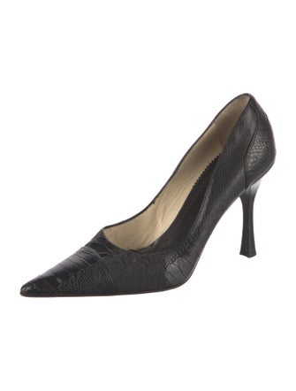 Gucci Embossed Leather Pumps