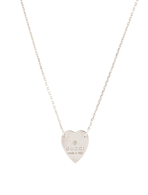 Gucci Trademark Heart Pendant Necklace