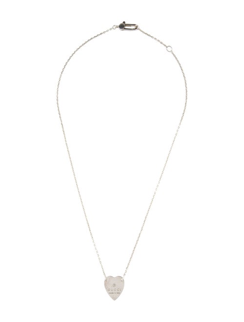 Gucci Trademark Heart Pendant Necklace