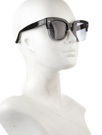 Gucci Wayfarer Tinted Sunglasses