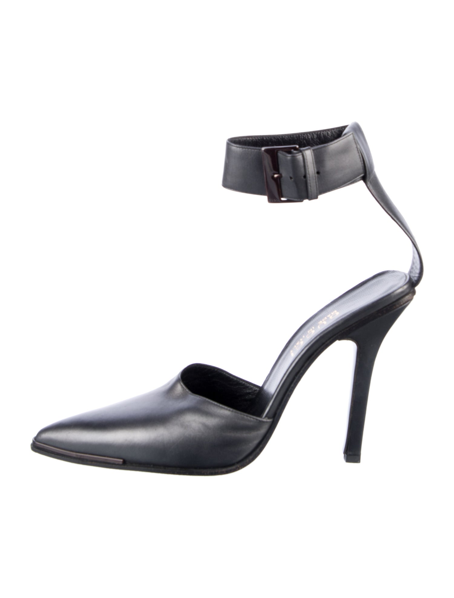 Gucci Leather D'Orsay Pumps