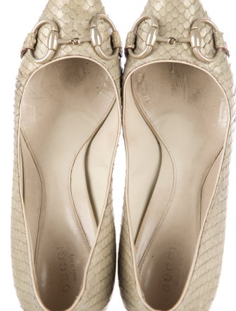 Gucci Horsebit Accent Snakeskin Pumps