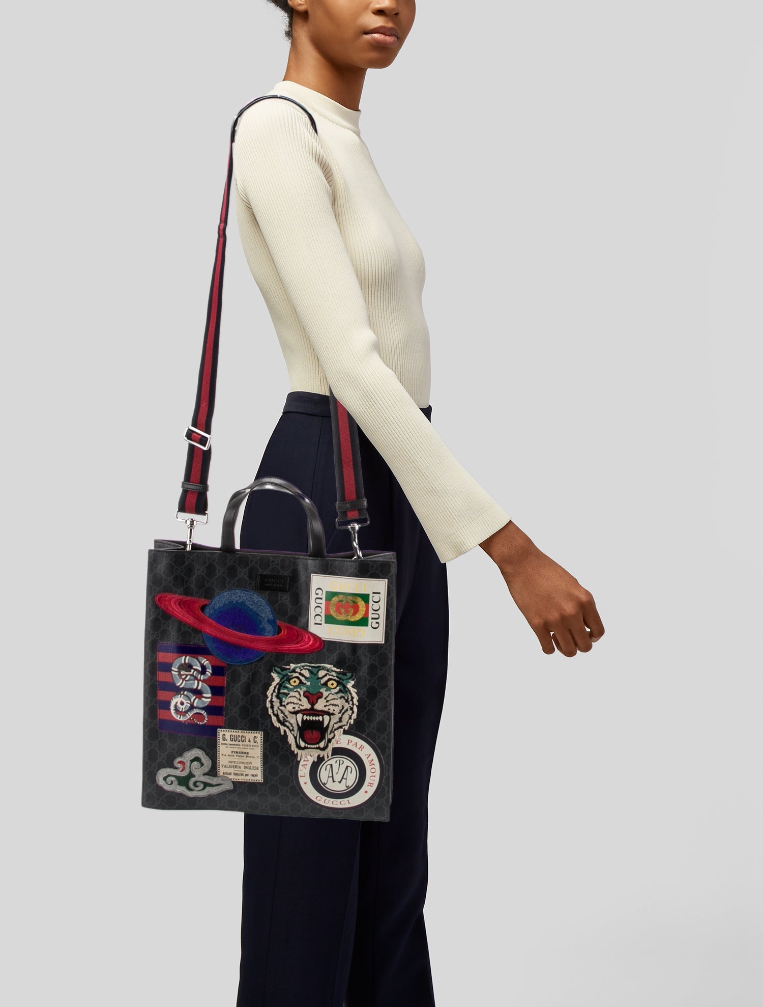 Gucci GG Supreme Night Courrier Vertical Tote