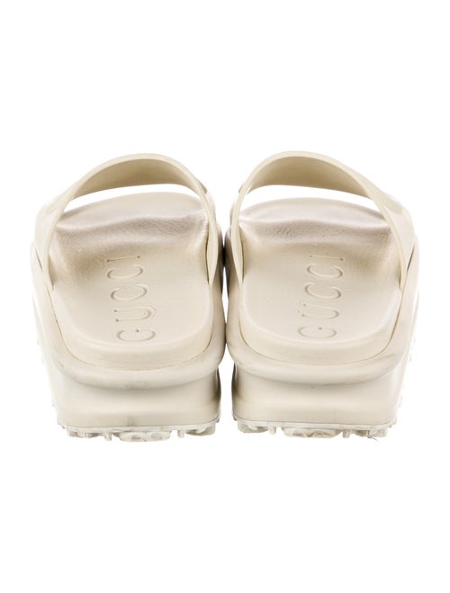 Gucci Interlocking G Logo Rubber Slides
