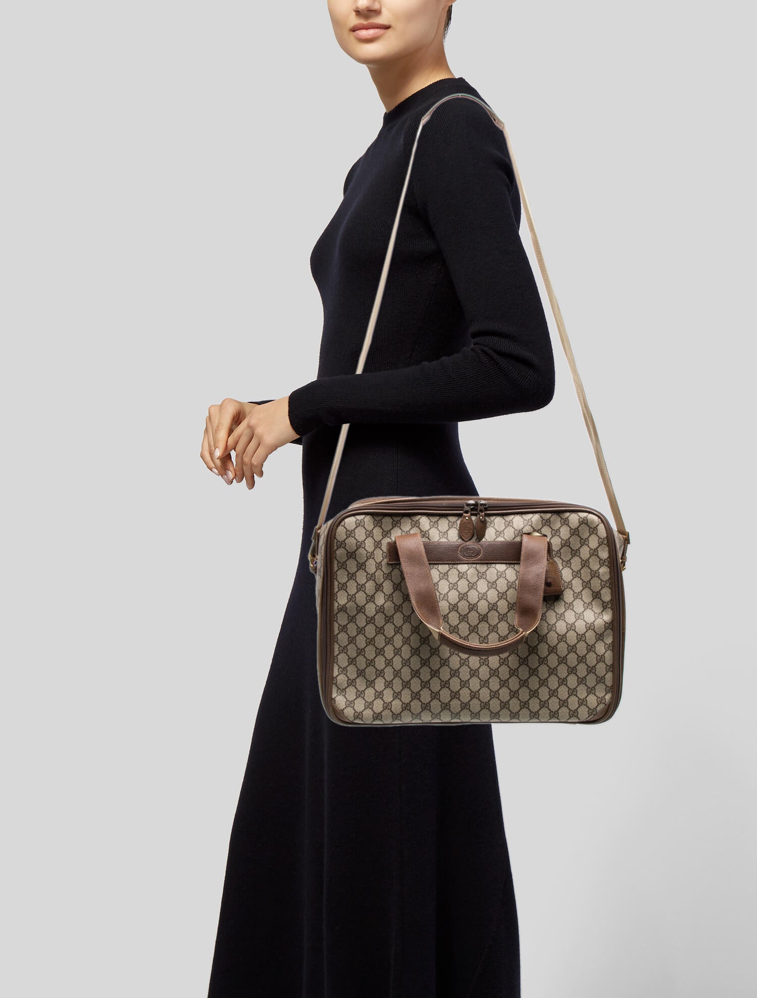 Gucci GG Supreme Messenger Bag Vintage