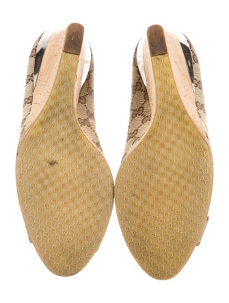 Gucci GG Canvas Canvas Pumps