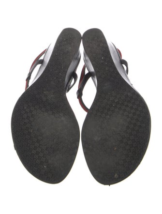 Gucci Web Accent Leather T-Strap Sandals