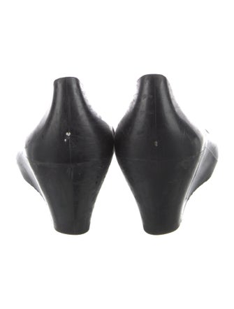 Gucci Interlocking G Logo Rubber Pumps