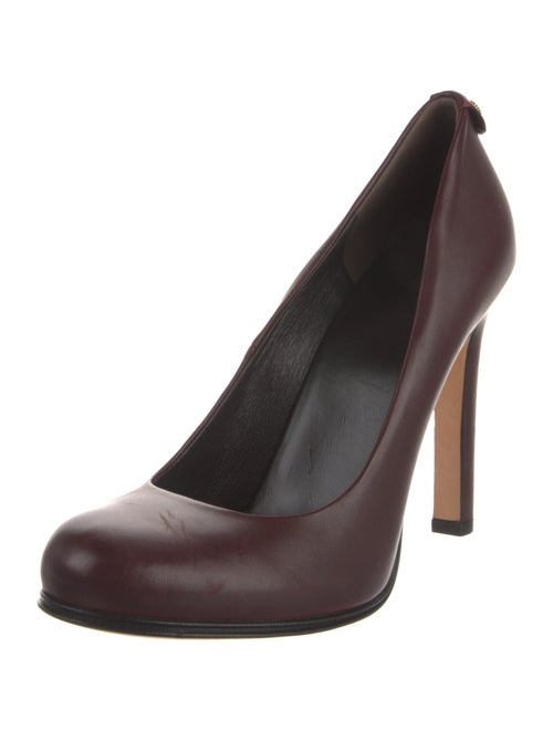 Gucci Interlocking G Logo Leather Pumps