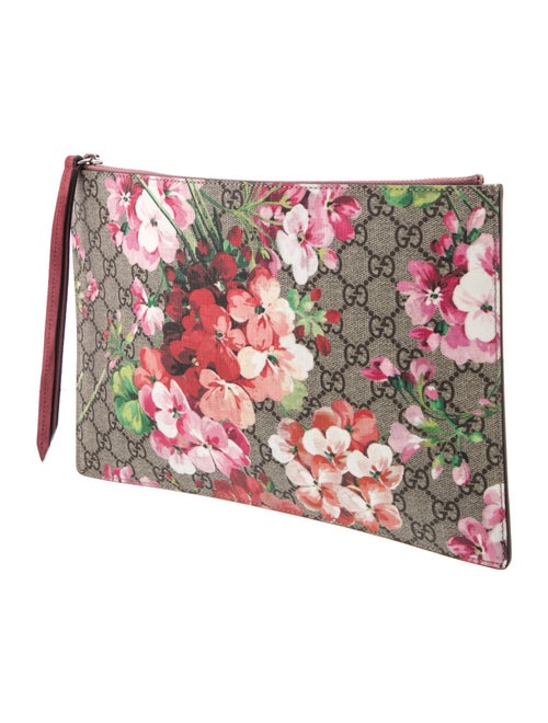 Gucci GG Supreme GG Supreme Blooms Print Coated Canvas Clutch