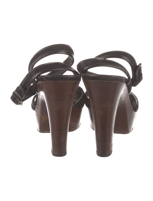 Gucci Interlocking G Logo Suede Sandals