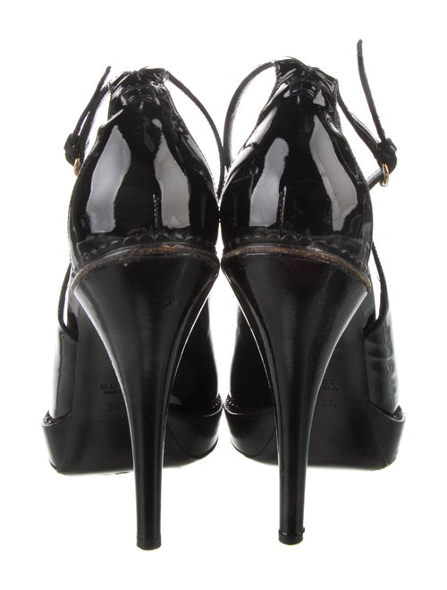 Gucci Patent Leather Pumps