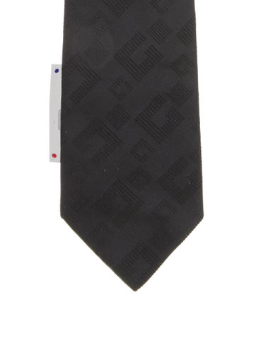 Gucci Ties Silk Patterned Tie