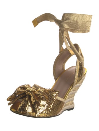 Gucci Sequins Bow Accents D'Orsay Pumps