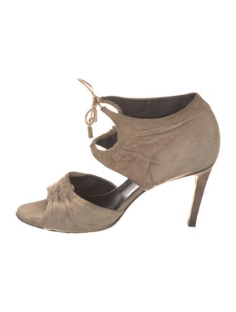 Gucci Suede D'Orsay Pumps