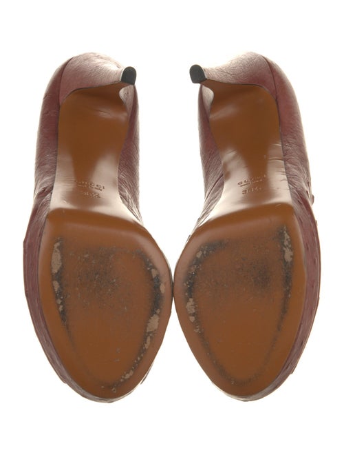 Gucci Ostrich T-Strap Pumps