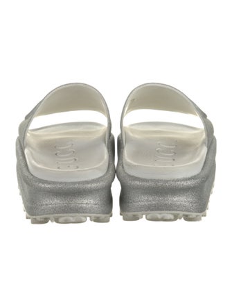 Gucci Interlocking G Logo Rubber Slides
