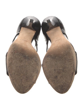 Gucci Patent Leather Pumps