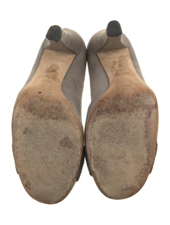 Gucci Interlocking G Logo Suede Pumps