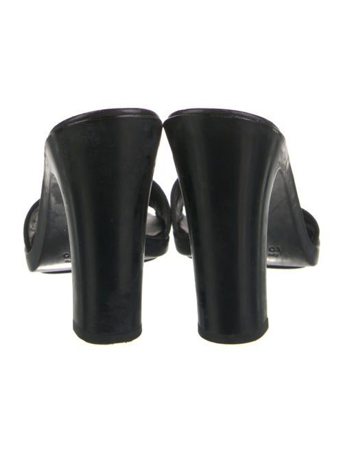 Gucci GG Canvas Canvas Slides