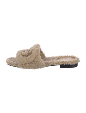 Gucci Interlocking G Logo Shearling Slides