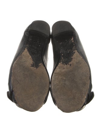 Gucci Double G Logo Patent Leather Flats