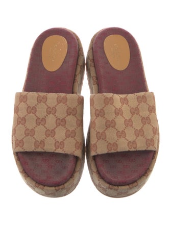Gucci GG Canvas Canvas Slides