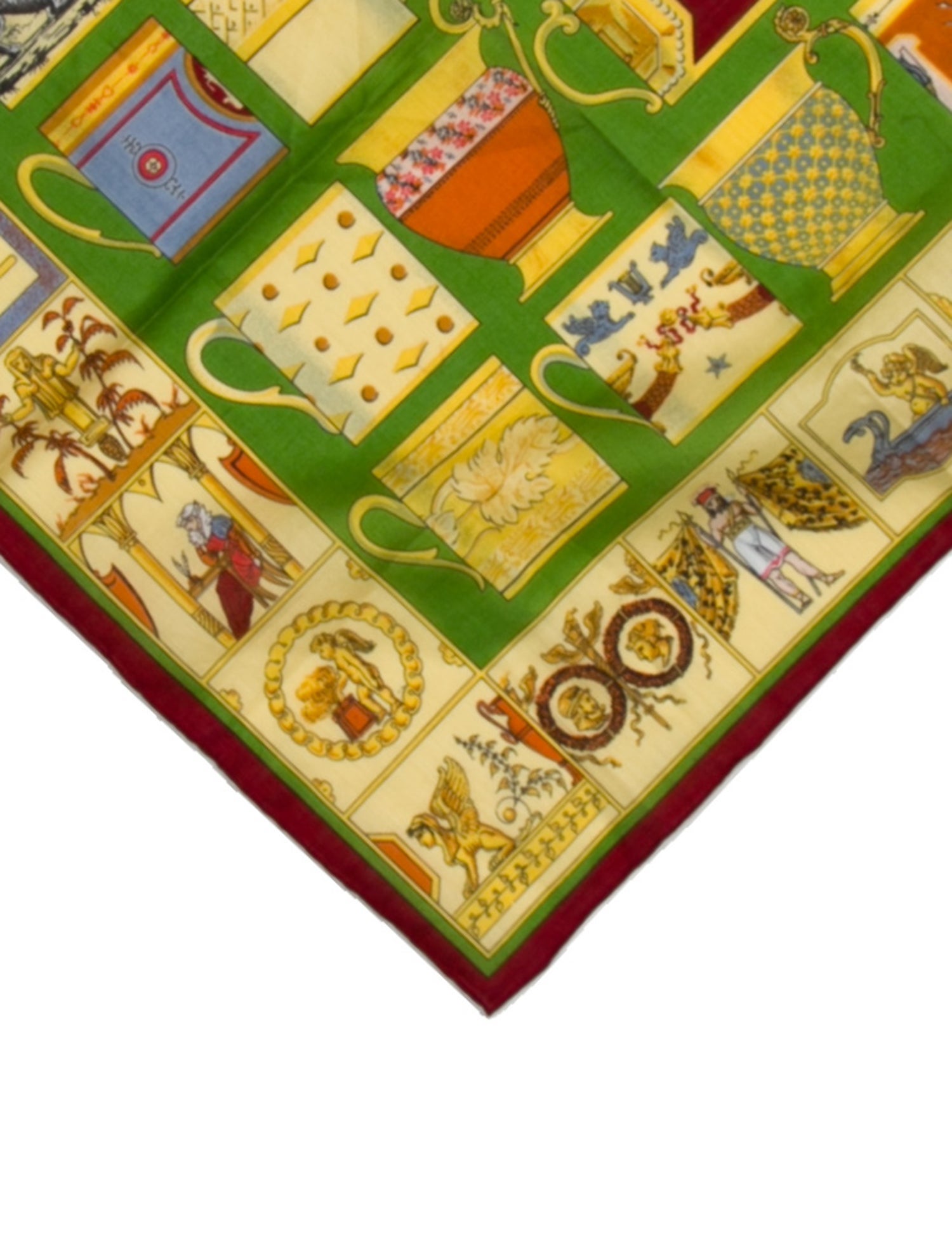 Gucci Classical Teacup Print Pocket Square w/ Tags