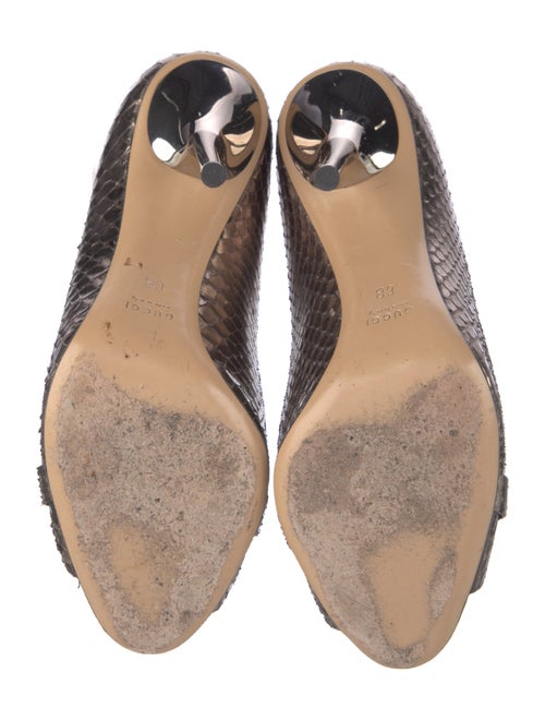 Gucci Horsebit Accent Snakeskin Pumps