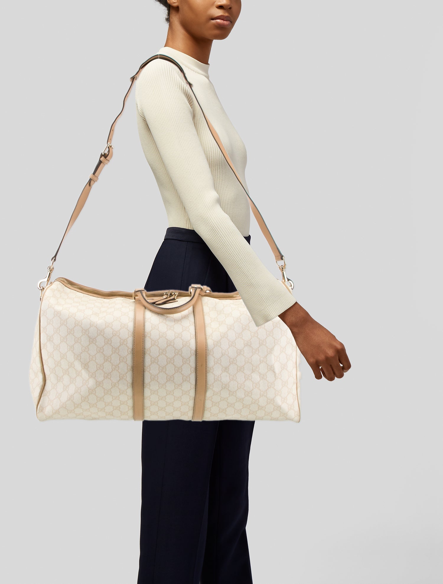 Gucci GG Supreme Weekender Bag