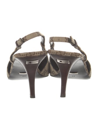 Gucci GG Canvas Canvas Slingback Pumps