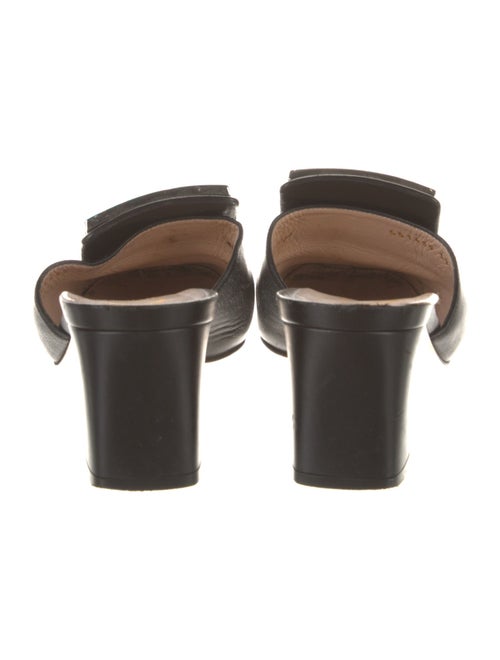 Gucci Leather Crystal Embellishments Mules