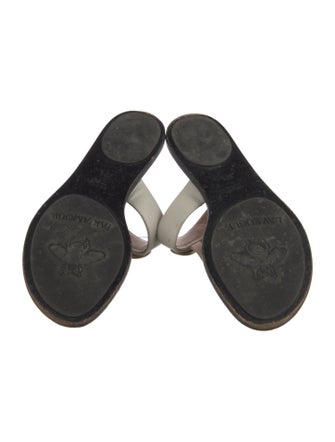 Gucci Double G Logo Leather Flip Flops