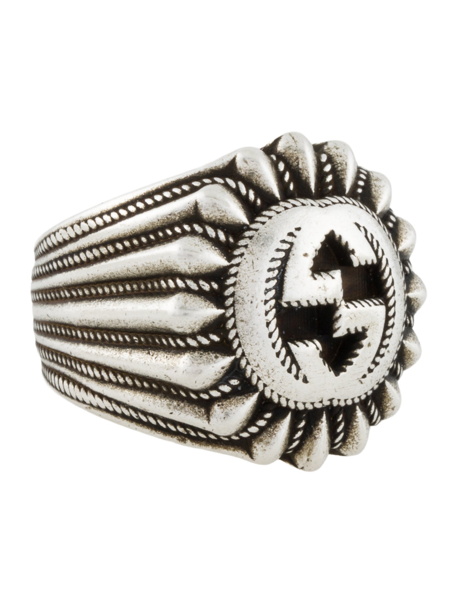 Gucci Interlocking G Engraved Cocktail Ring