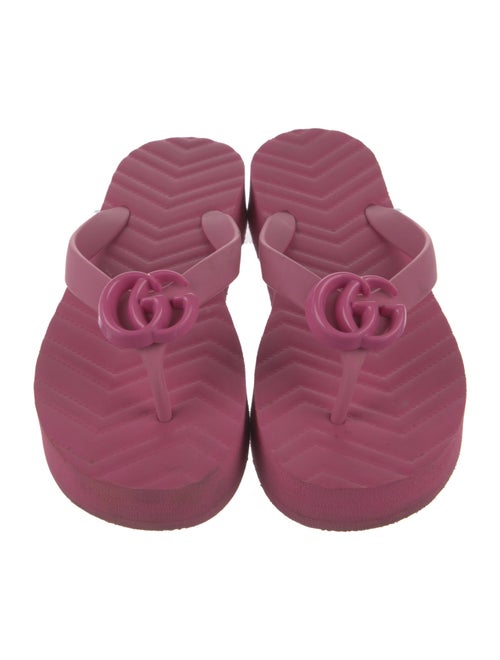 Gucci Running GG Logo Rubber Flip Flops