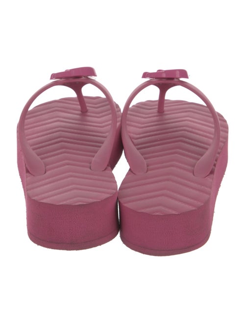Gucci Running GG Logo Rubber Flip Flops