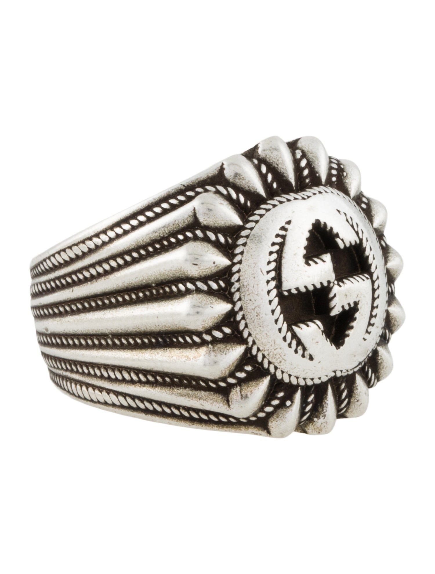Gucci Interlocking G Engraved Cocktail Ring