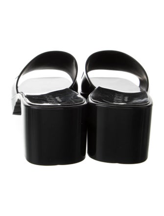 Gucci Rubber Slides