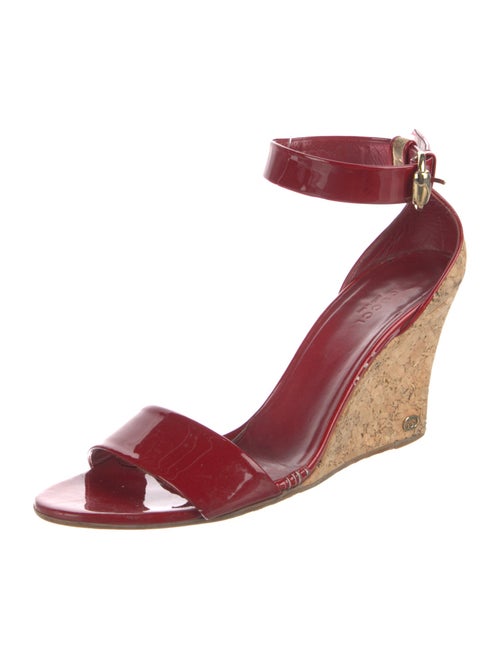 Gucci Hasler Horsebit Accent Patent Leather Sandals
